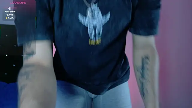 angel kyrozz online show from 20, 4, 2026