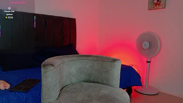 angel kyrozz online show from 25, 2, 2026