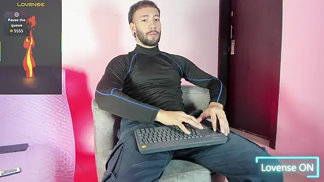 angel kyrozz online show from 21, 6, 2026