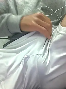 Snapshot of Sert_erkek21_ysm chatting on 29, 11, 2025 Sert erkek21 ysm online show from 29, 11, 2025