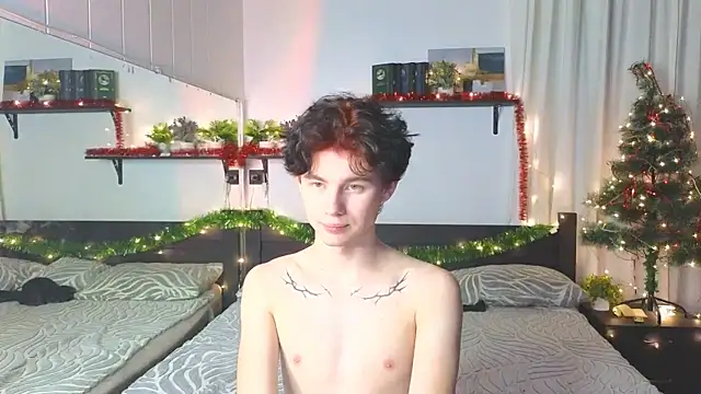 Cute Mike online show from 20, 12, 2025