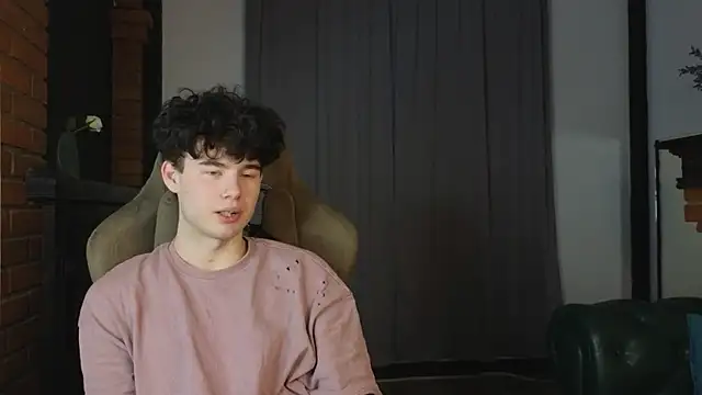 Cute Mike online show from 23, 4, 2026