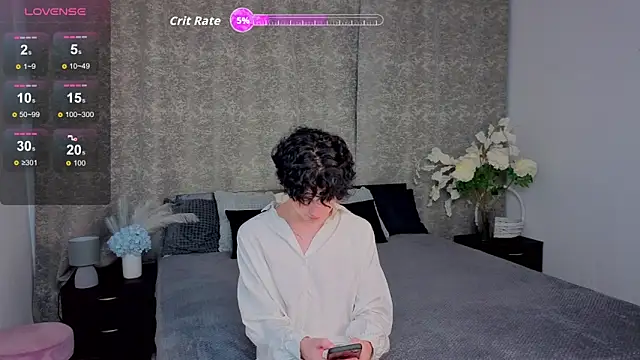 Cute Mike online show from 25, 11, 2025