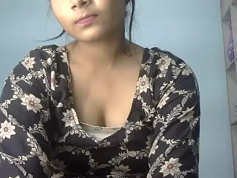 Joya 7 online show from 31, 10, 2025