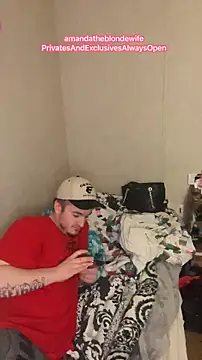 amandatheblondewife online show from 23, 4, 2026