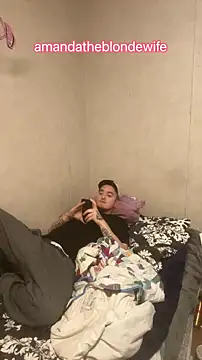 amandatheblondewife online show from 22, 3, 2026