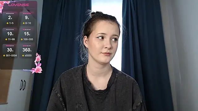 Snapshot of katlynaccerman chatting on 1, 12, 2025 katlynaccerman online show from 1, 12, 2025