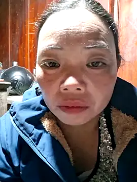 miomio-12 online show from 28, 11, 2025