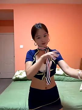 qingzi1218 online show from 15, 10, 2025