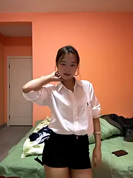 qingzi1218 online show from 12, 10, 2025