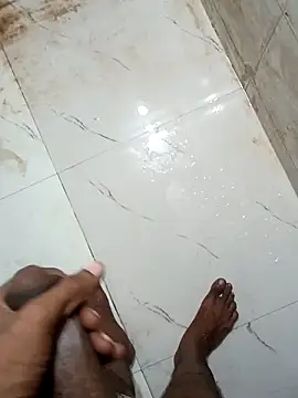 Snapshot of shohrab_hot chatting on 6, 11, 2025 shohrab hot online show from 6, 11, 2025