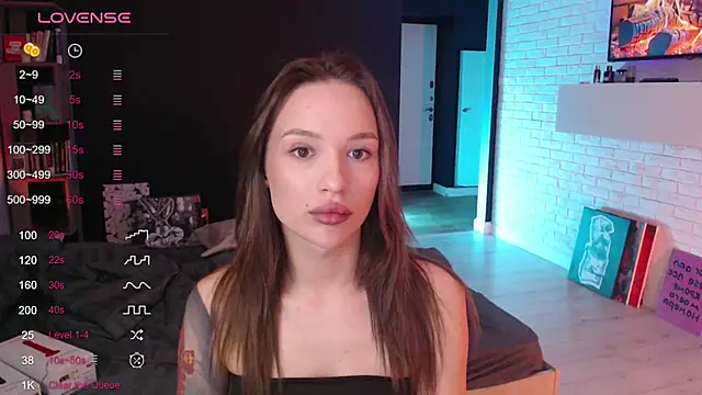 Jade Lumin online show from 6, 11, 2025