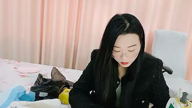 CCOO520 online show from 5, 11, 2025