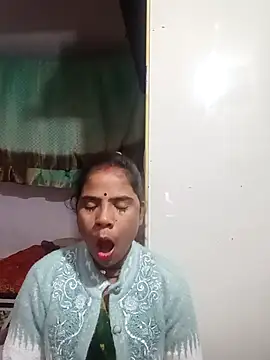 Snapshot of Pabitra_cute chatting on 9, 11, 2025 Pabitra cute online show from 9, 11, 2025