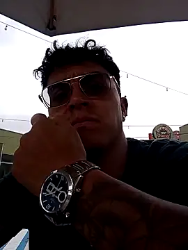 Snapshot of EithanFuckboys chatting on 27, 10, 2025 EithanFuckboys online show from 27, 10, 2025