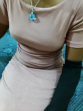 Snapshot of Chennai-couples chatting on 1, 11, 2025 Chennai-couples online show from 1, 11, 2025