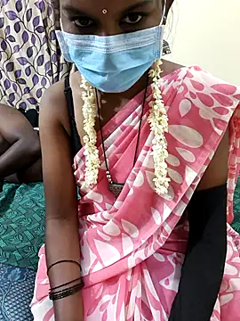 Snapshot of Chennai-couples chatting on 8, 10, 2025 Chennai-couples online show from 8, 10, 2025