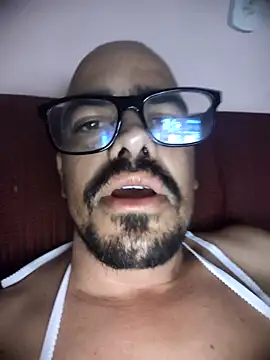 IncomingEssence478 online show from 20, 12, 2025