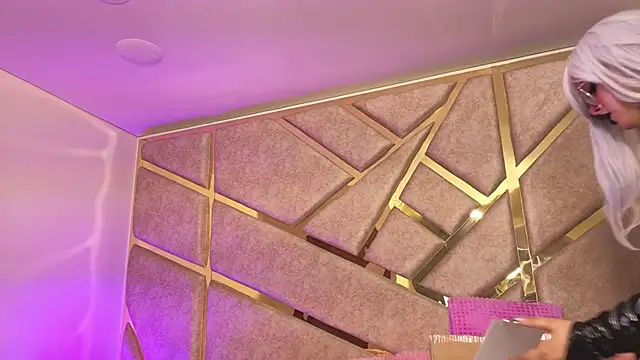 zafire gixx online show from 8, 4, 2026