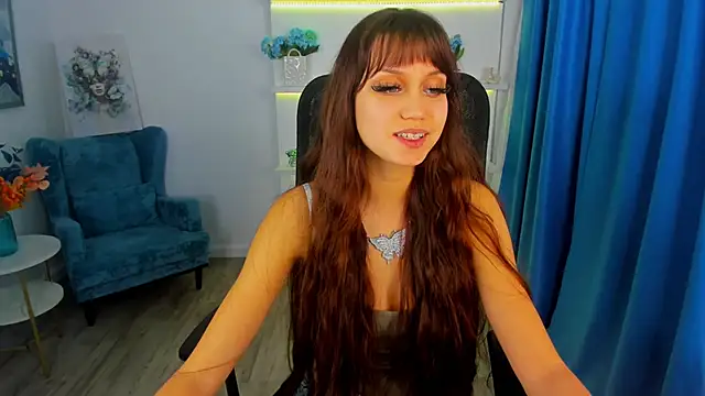 TiffanyYounge online show from 27, 11, 2025