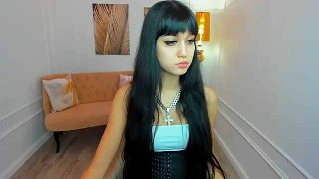 TiffanyYounge online show from 4, 2, 2026