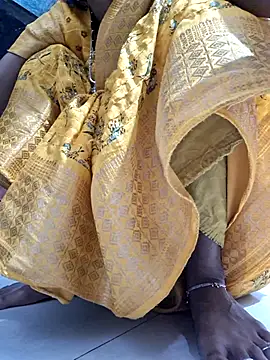 Snapshot of sexy_cpl_mh12 chatting on 20, 7, 2026 sexy cpl mh12 online show from 20, 7, 2026