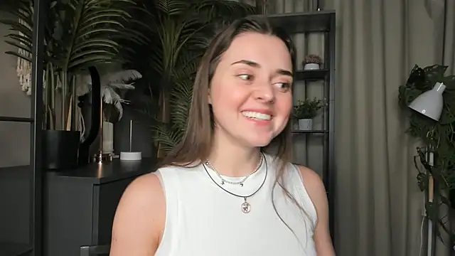 ThelmaJusto online show from 21, 11, 2025