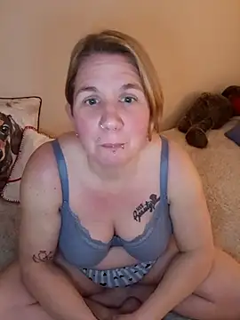 Snapshot of LaceyWestxx chatting on 27, 2, 2026 LaceyWestxx online show from 27, 2, 2026