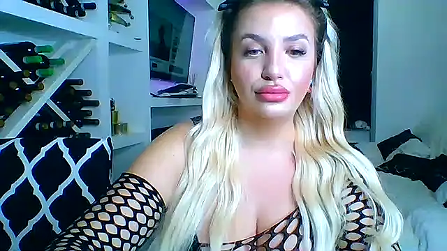 evedanger online show from 28, 10, 2025