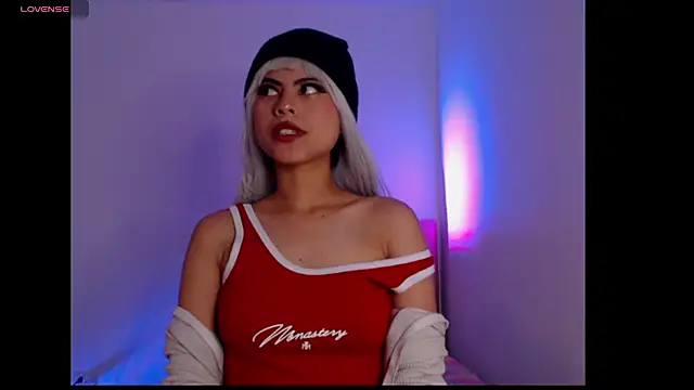 Snapshot of Eva_Feller69 chatting on 24, 10, 2025 Eva Feller69 online show from 24, 10, 2025