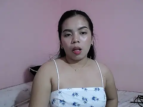 Snapshot of sexyloveee chatting on 7, 11, 2025 sexyloveee online show from 7, 11, 2025