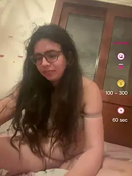 Snapshot of luciamaria01 chatting on 27, 6, 2026 luciamaria01 online show from 27, 6, 2026