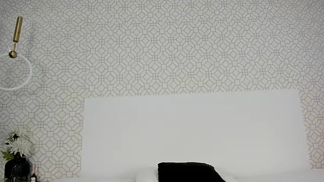 MarcelaCortes online show from 8, 4, 2026