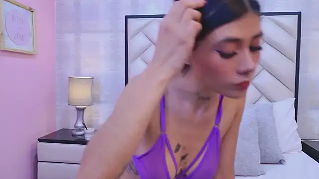 Snapshot of CristalShayy chatting on 2, 4, 2026 CristalShayy online show from 2, 4, 2026