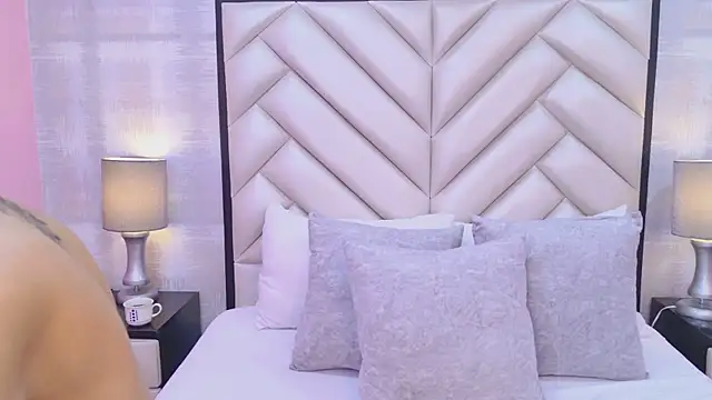 CristalShayy online show from 18, 2, 2026