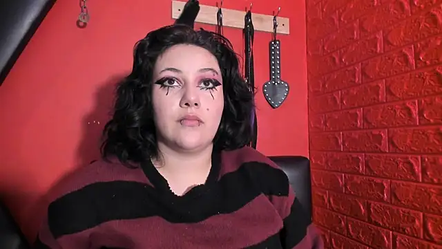 Snapshot of SabbathSinclair chatting on 1, 11, 2025 SabbathSinclair online show from 1, 11, 2025