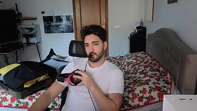 Al3xox02 online show from 10, 1, 2026