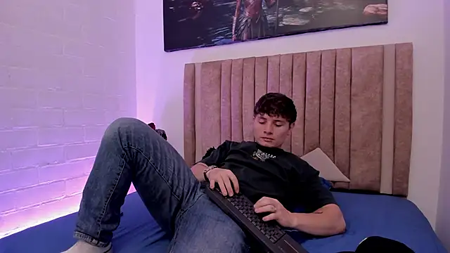 Leoo Miller online show from 23, 11, 2025