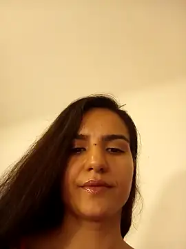 MissHazelnut online show from 29, 10, 2025