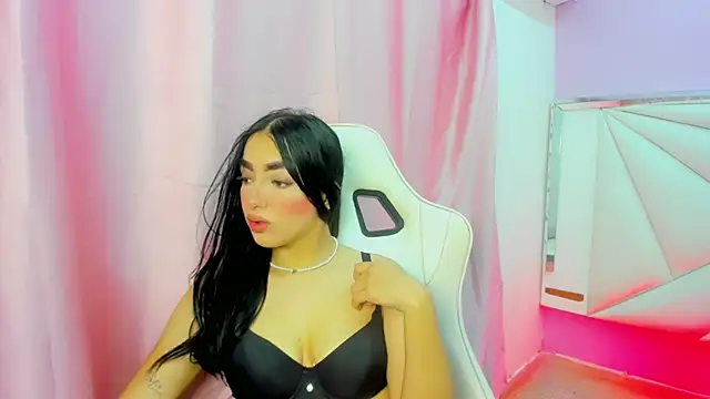 Snapshot of cielooo_ chatting on 15, 12, 2025 cielooo online show from 15, 12, 2025