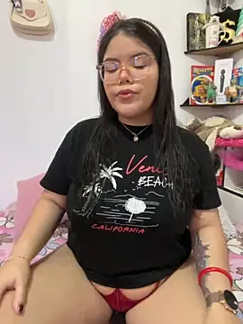 GabrielleMarsh1 online show from 26, 10, 2025