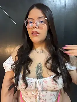 GabrielleMarsh1 online show from 13, 11, 2025