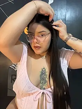 GabrielleMarsh1 online show from 4, 11, 2025