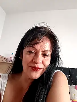 Lucia-Naughty online show from 7, 10, 2025