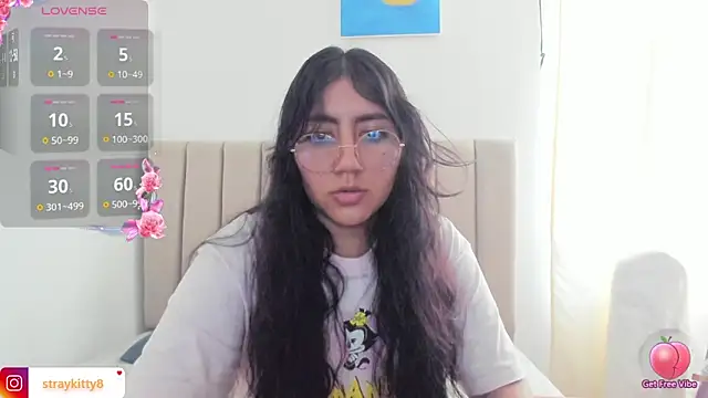 LoveLyy- online show from 27, 10, 2025