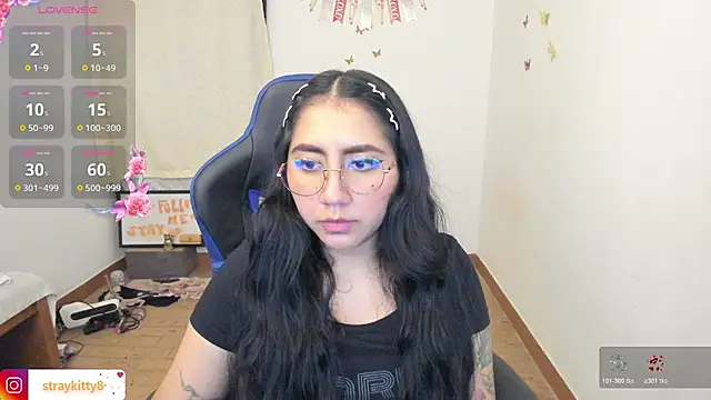 LoveLyy- online show from 7, 7, 2026