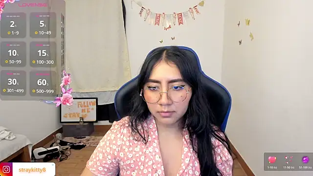 LoveLyy- online show from 11, 6, 2026