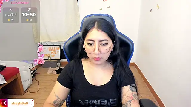 LoveLyy- online show from 14, 1, 2026