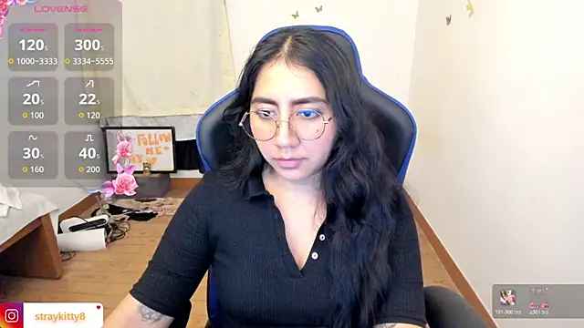 LoveLyy- online show from 2, 6, 2026
