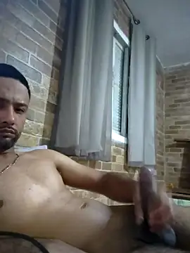 Snapshot of wellpauduro1994 chatting on 8, 10, 2025 wellpauduro1994 online show from 8, 10, 2025